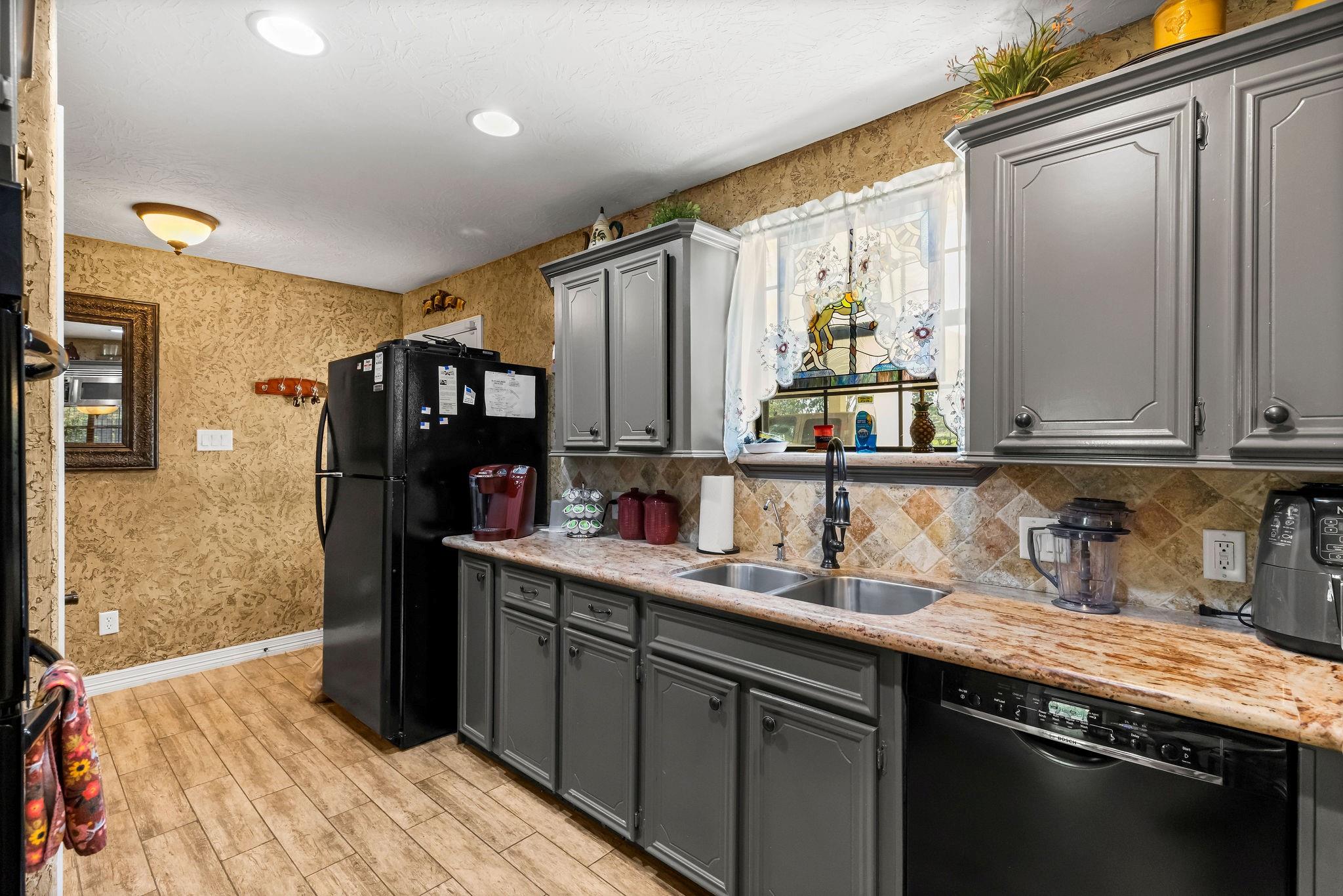 19094 Fm 2854 Road, Montgomery
