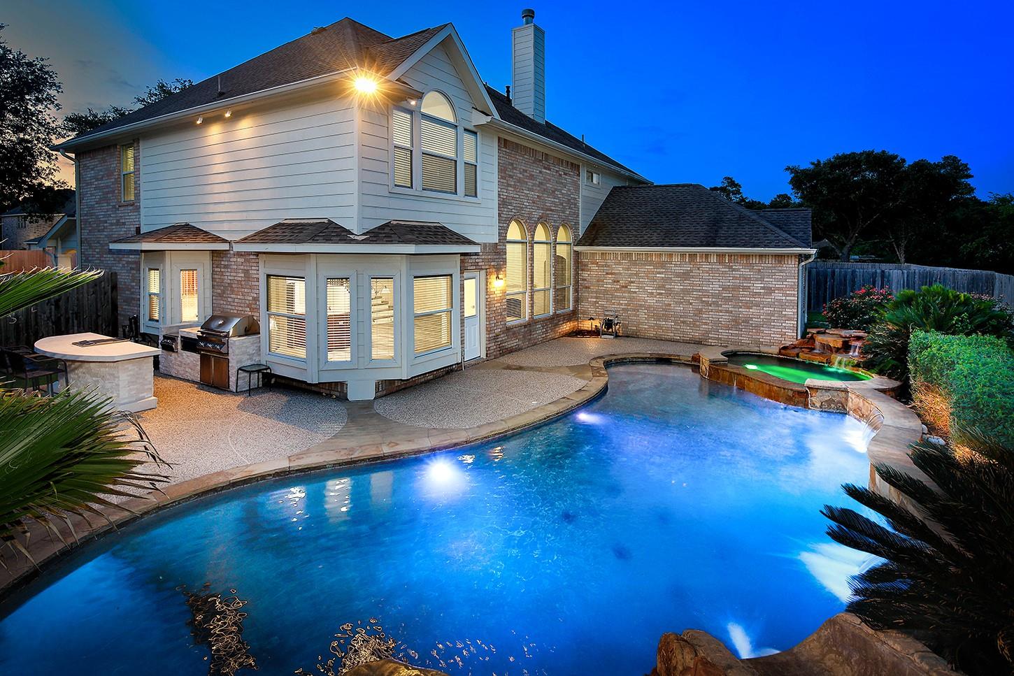 6327 Spring Creek Oaks Drive