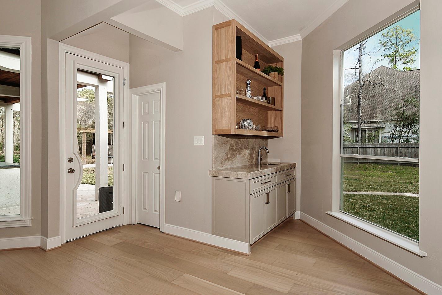 193 Grogans Point Road