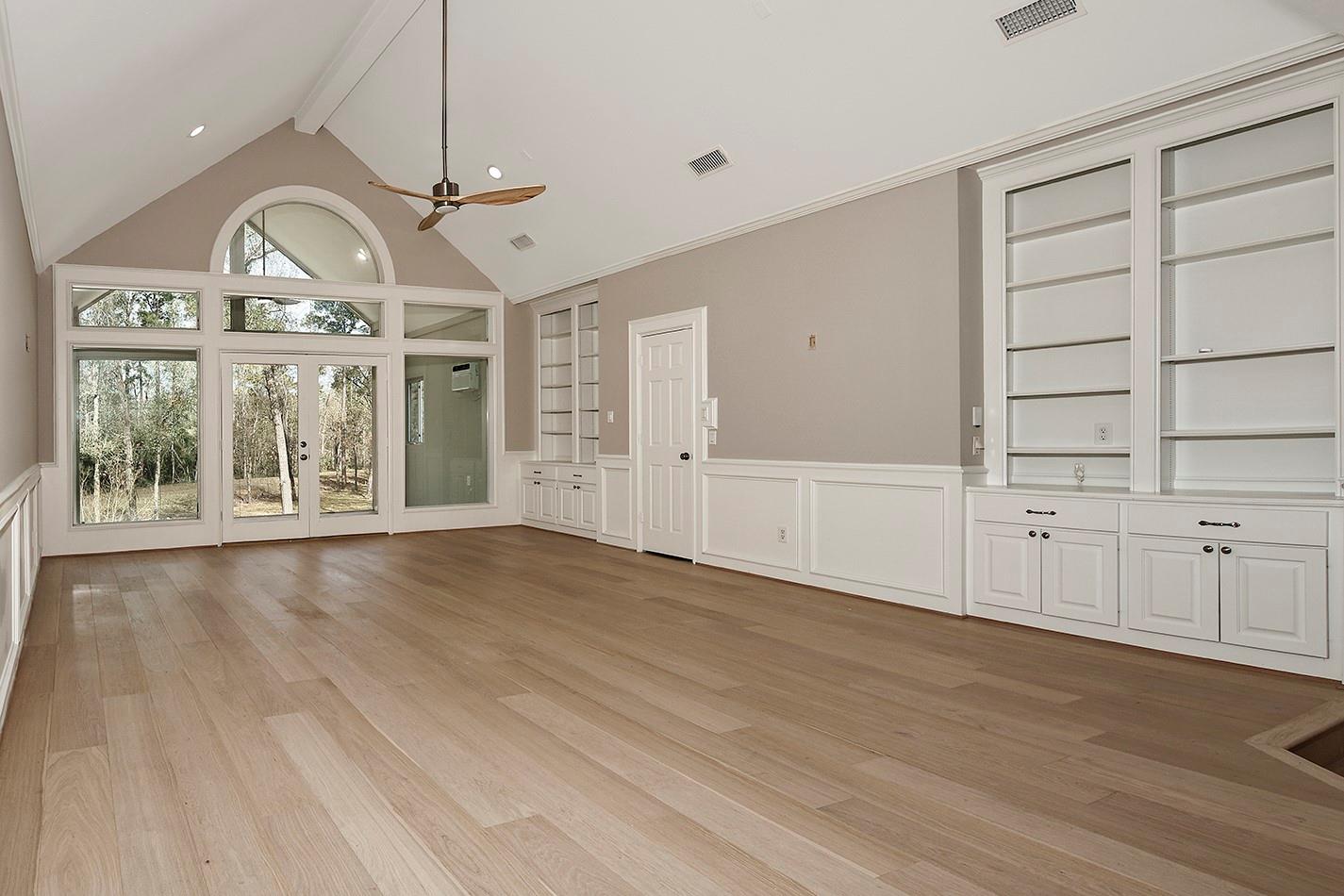 193 Grogans Point Road