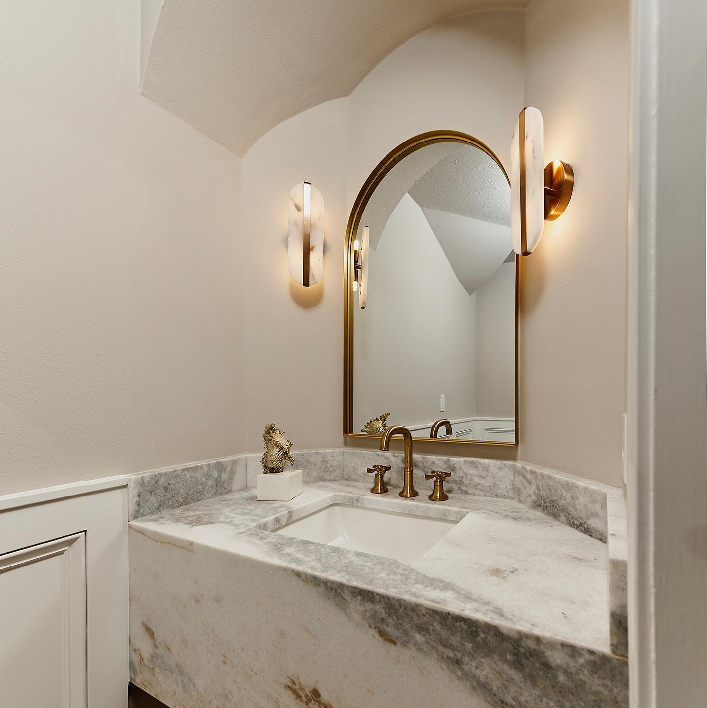 193 Grogans Point Road