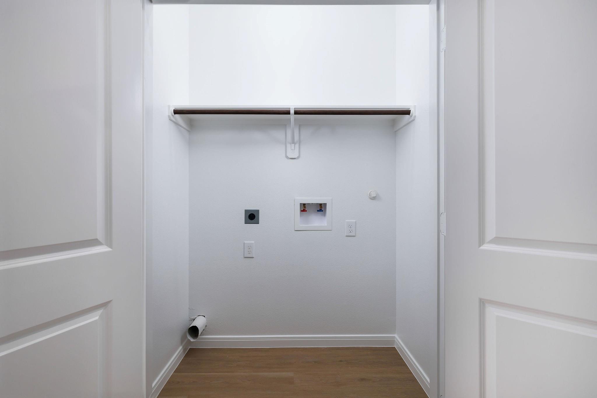 18834 Elegance Avenue