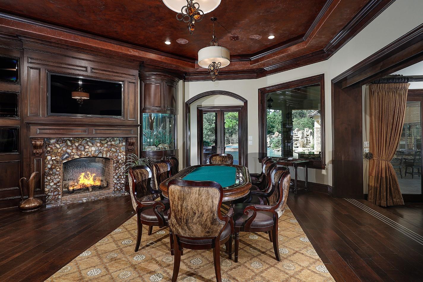 7918 Red Bay Circle