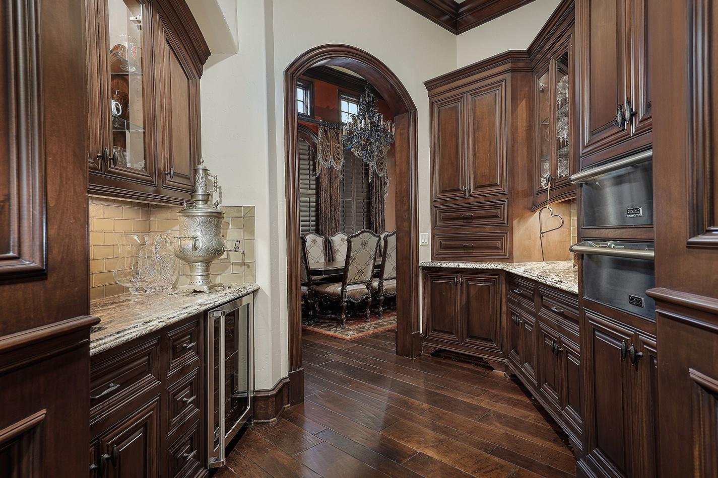 7918 Red Bay Circle