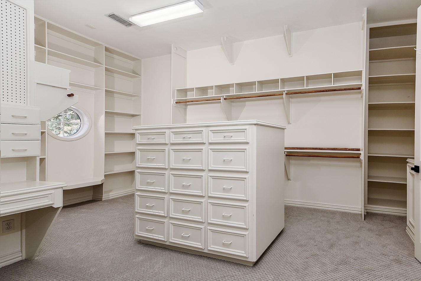 23508 Twin Oaks Drive