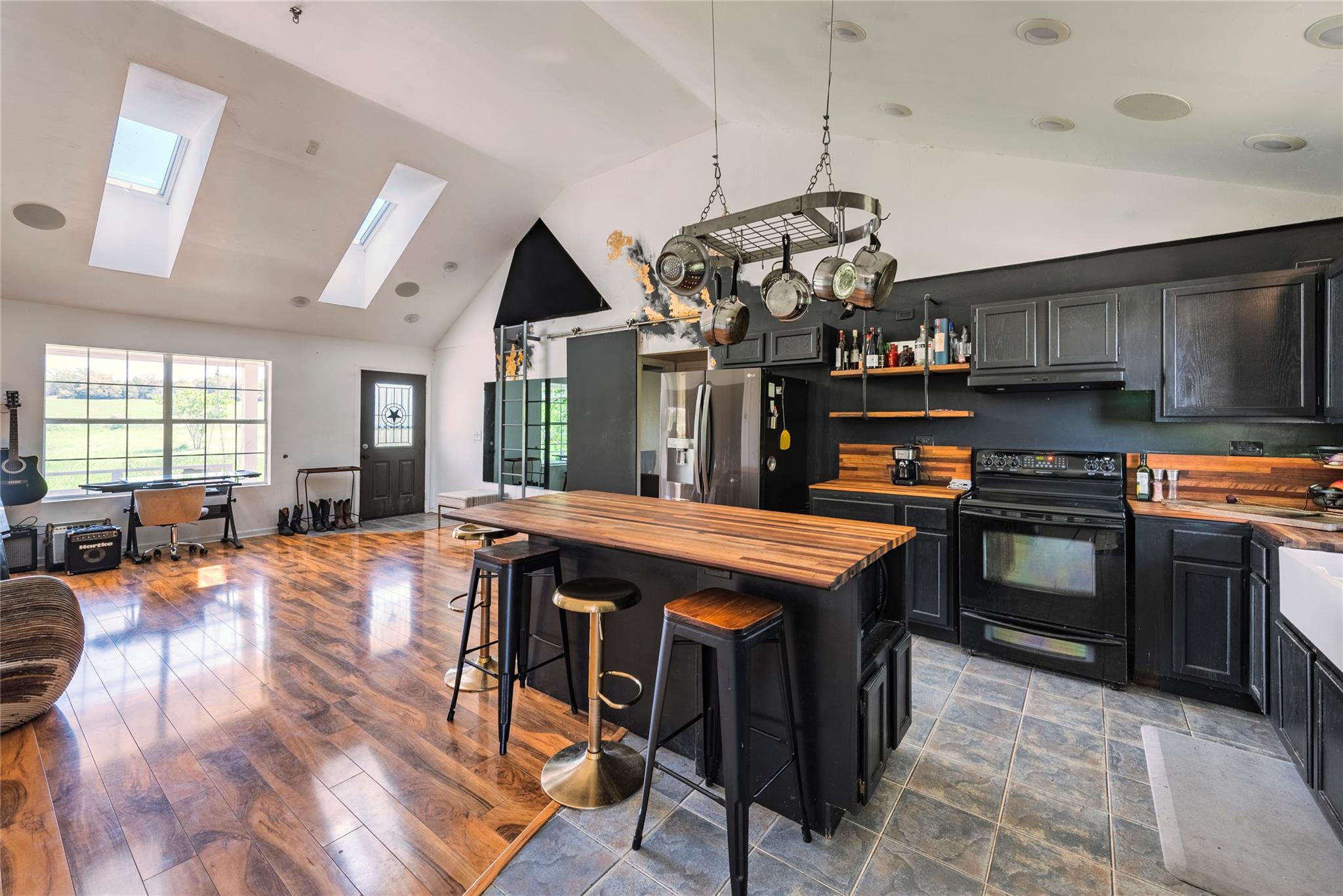 358 Easley RD