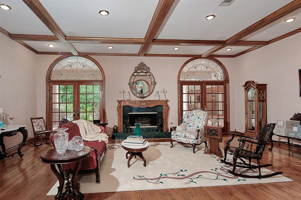 50 Watertree Drive