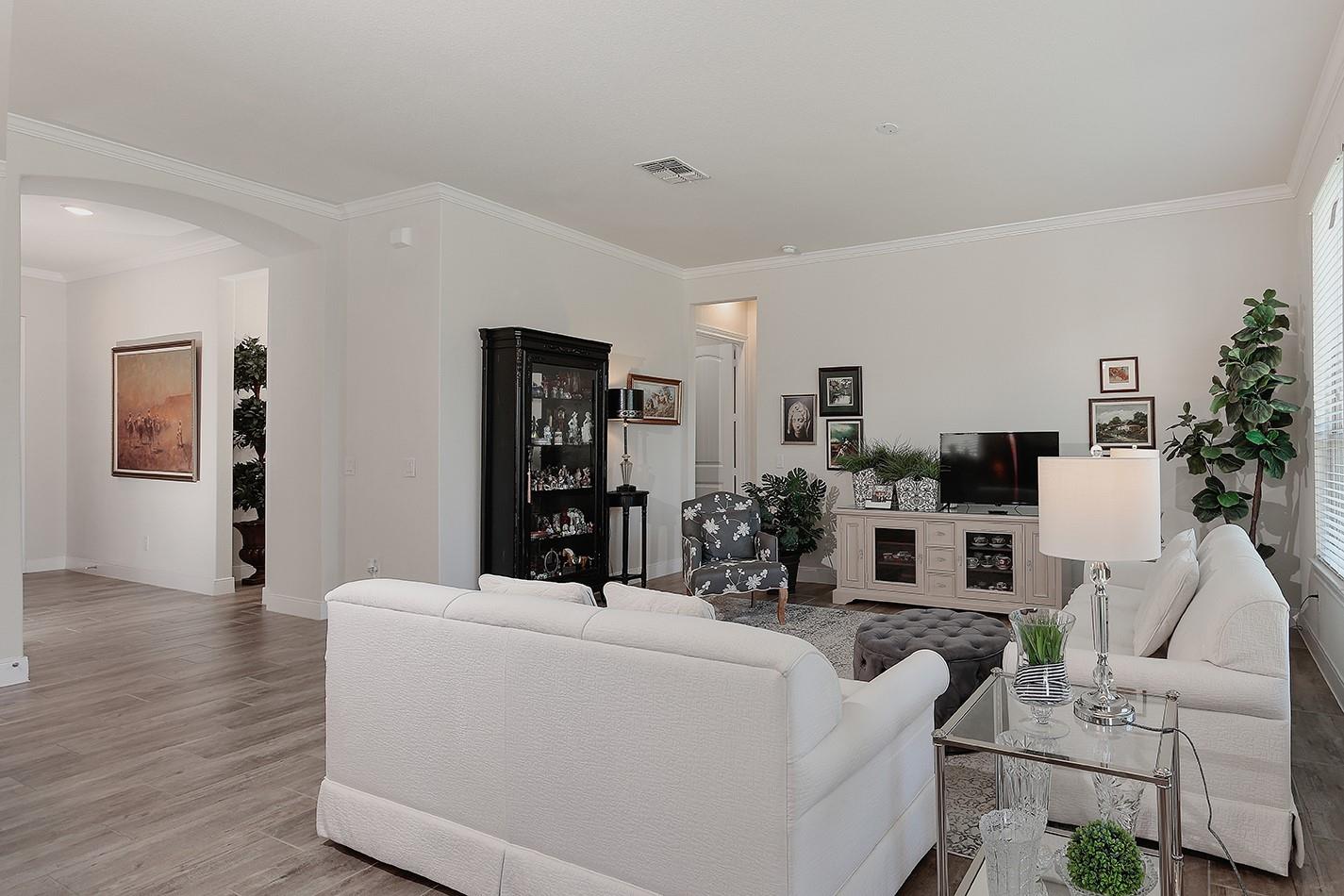 247 Arabian Drive