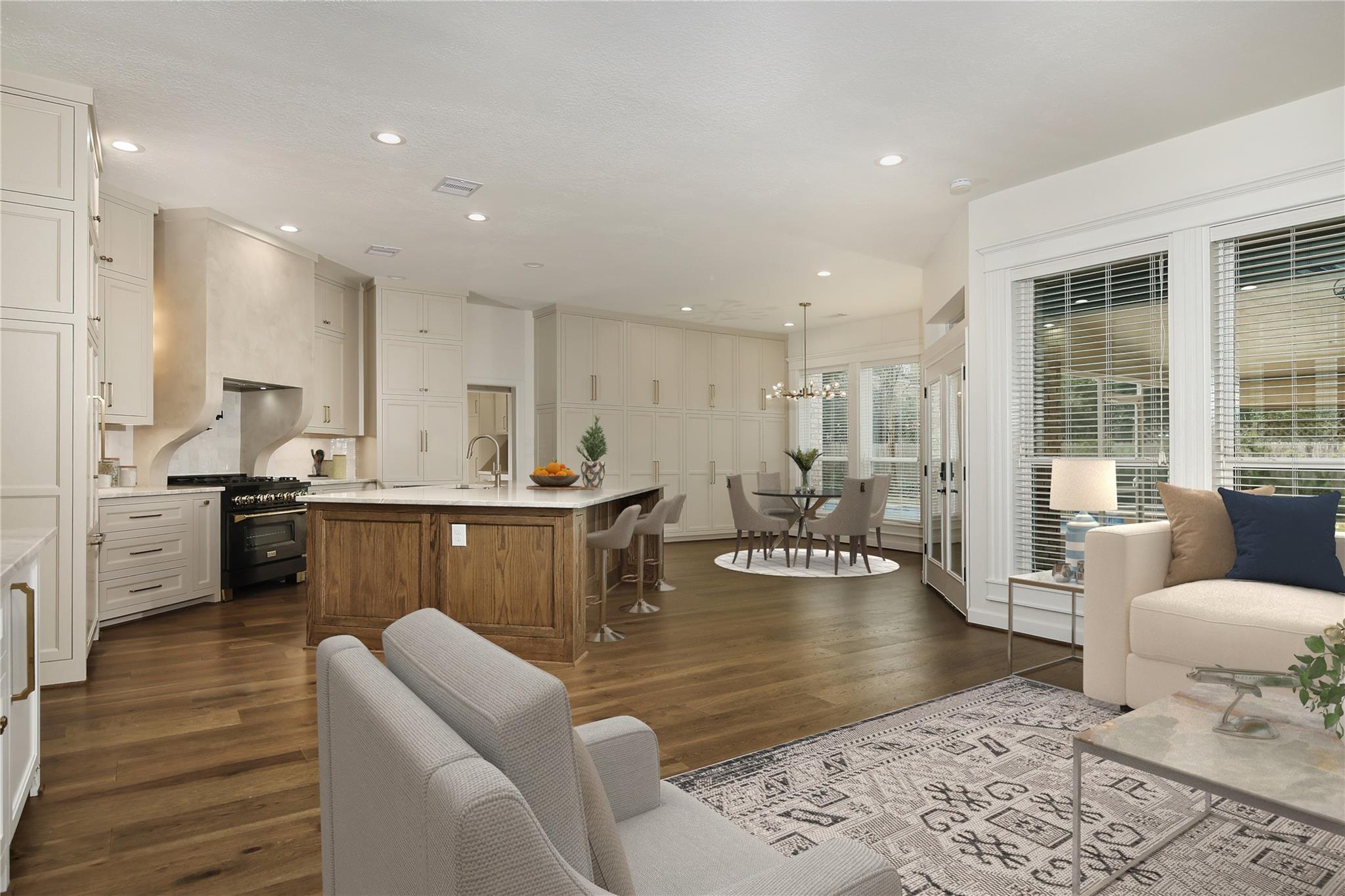 170 Golden Shadow Circle