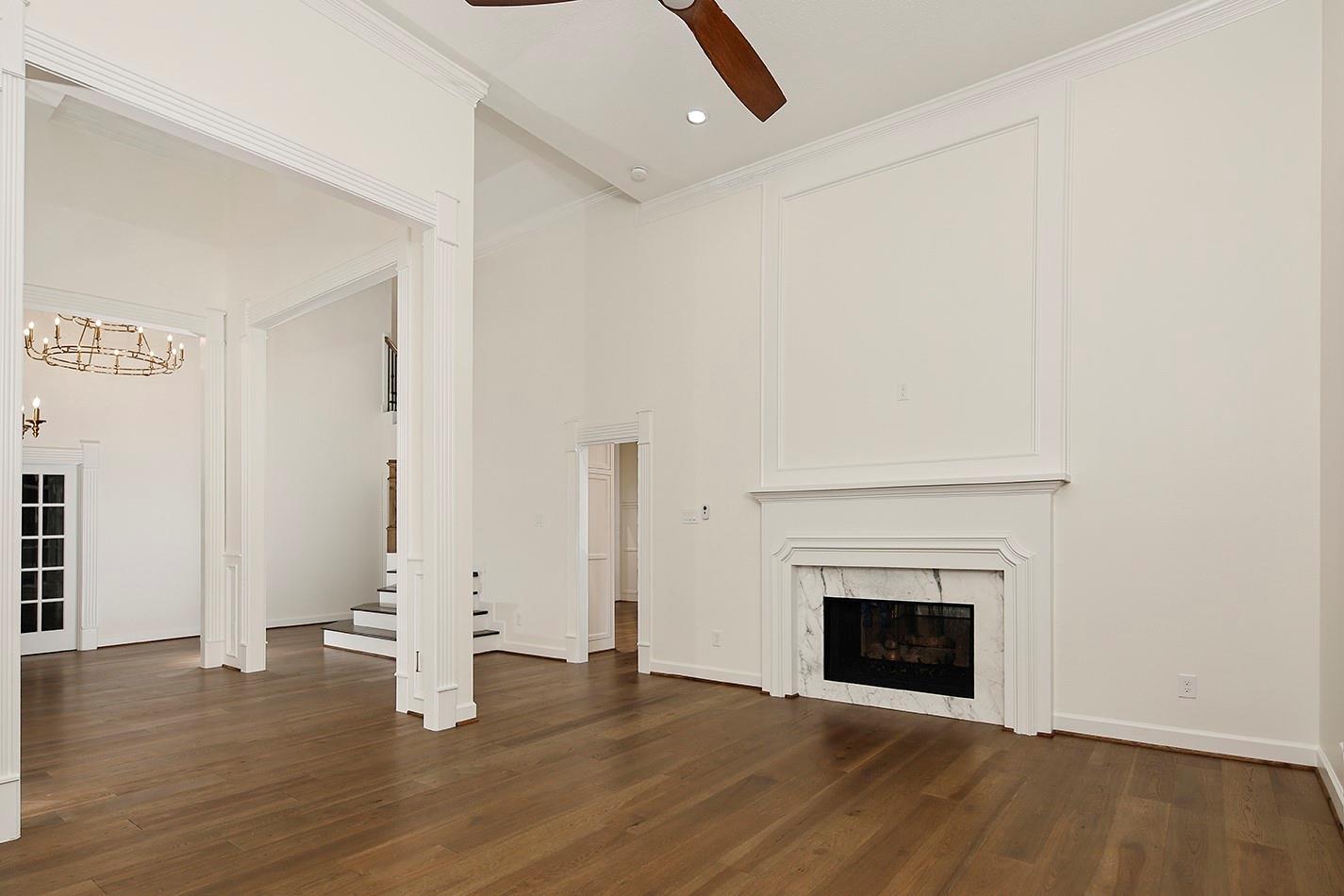 170 Golden Shadow Circle