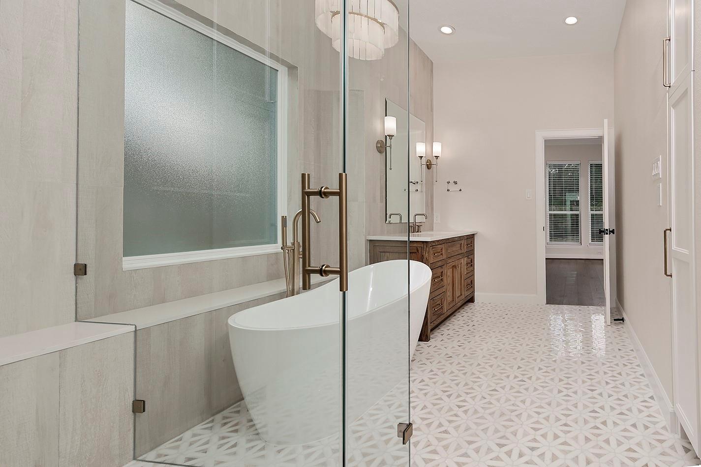 170 Golden Shadow Circle