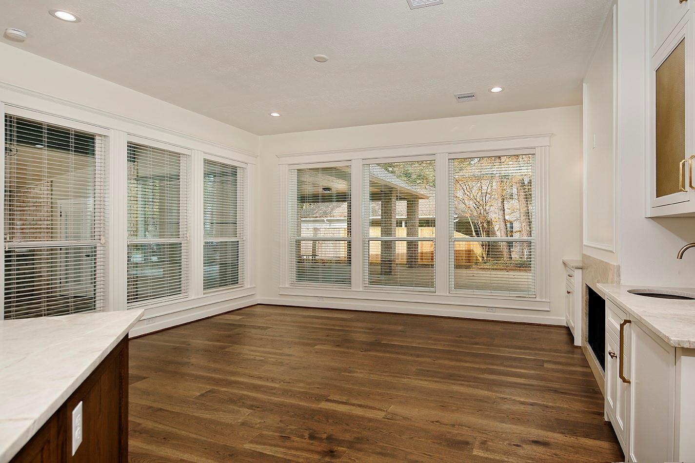 170 Golden Shadow Circle