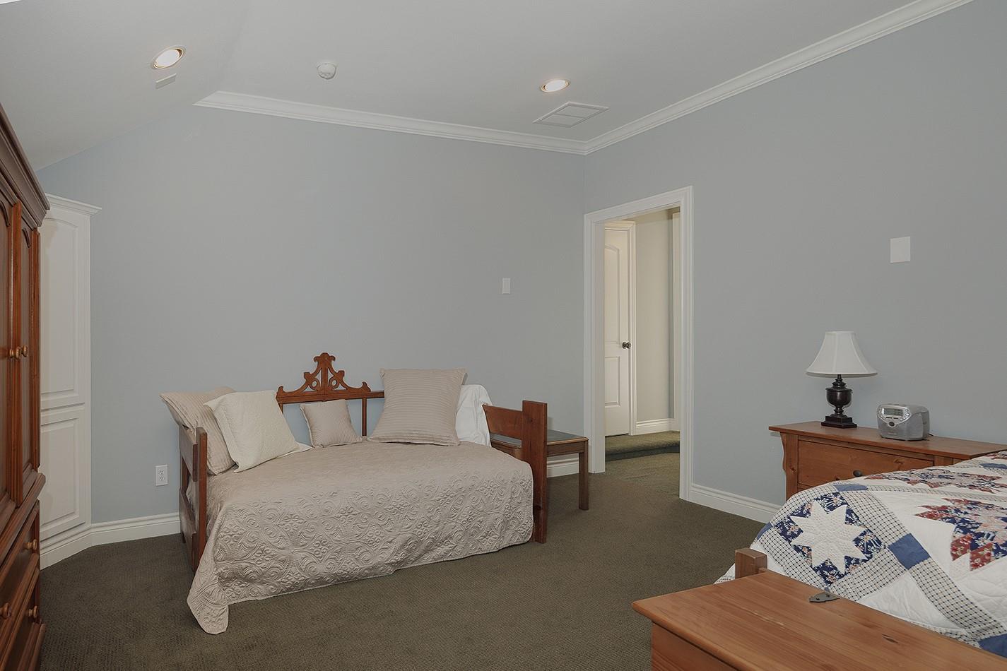 15 Netherfield Way