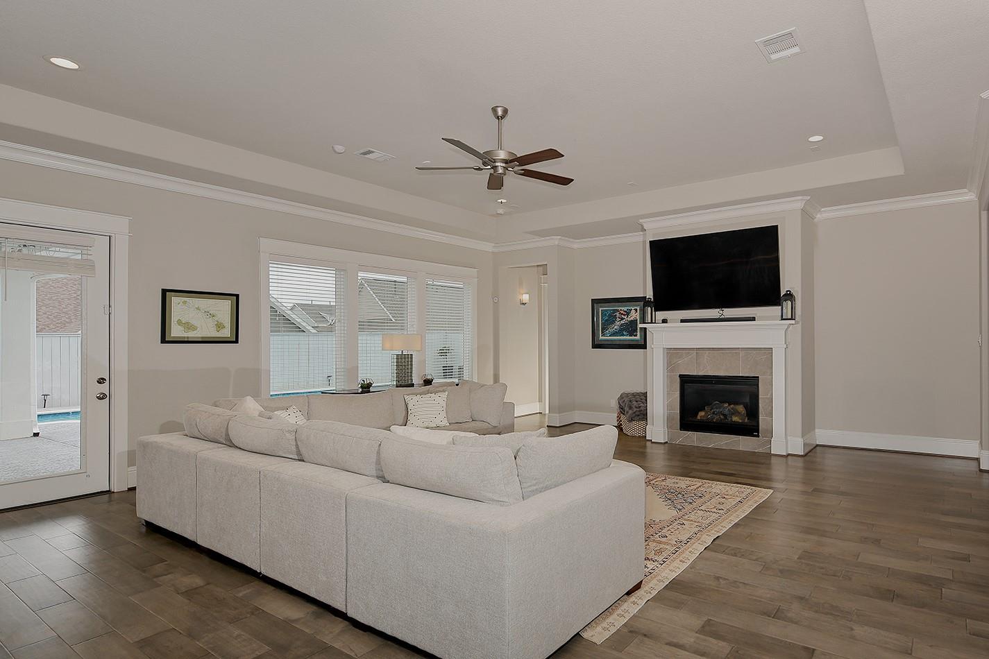 2205 Salt Grass Trail