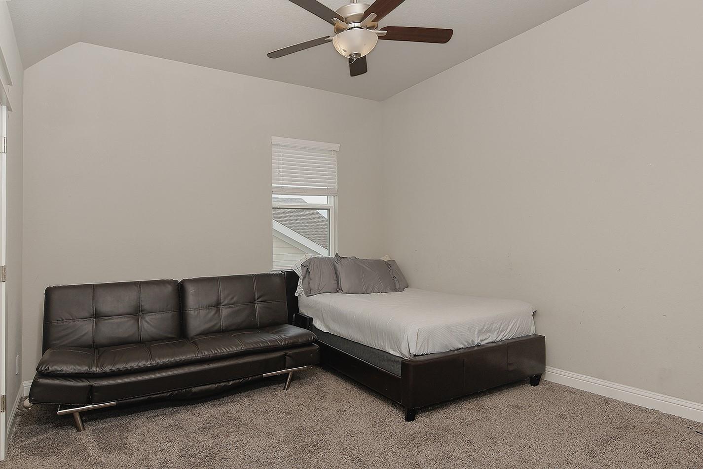 2205 Salt Grass Trail