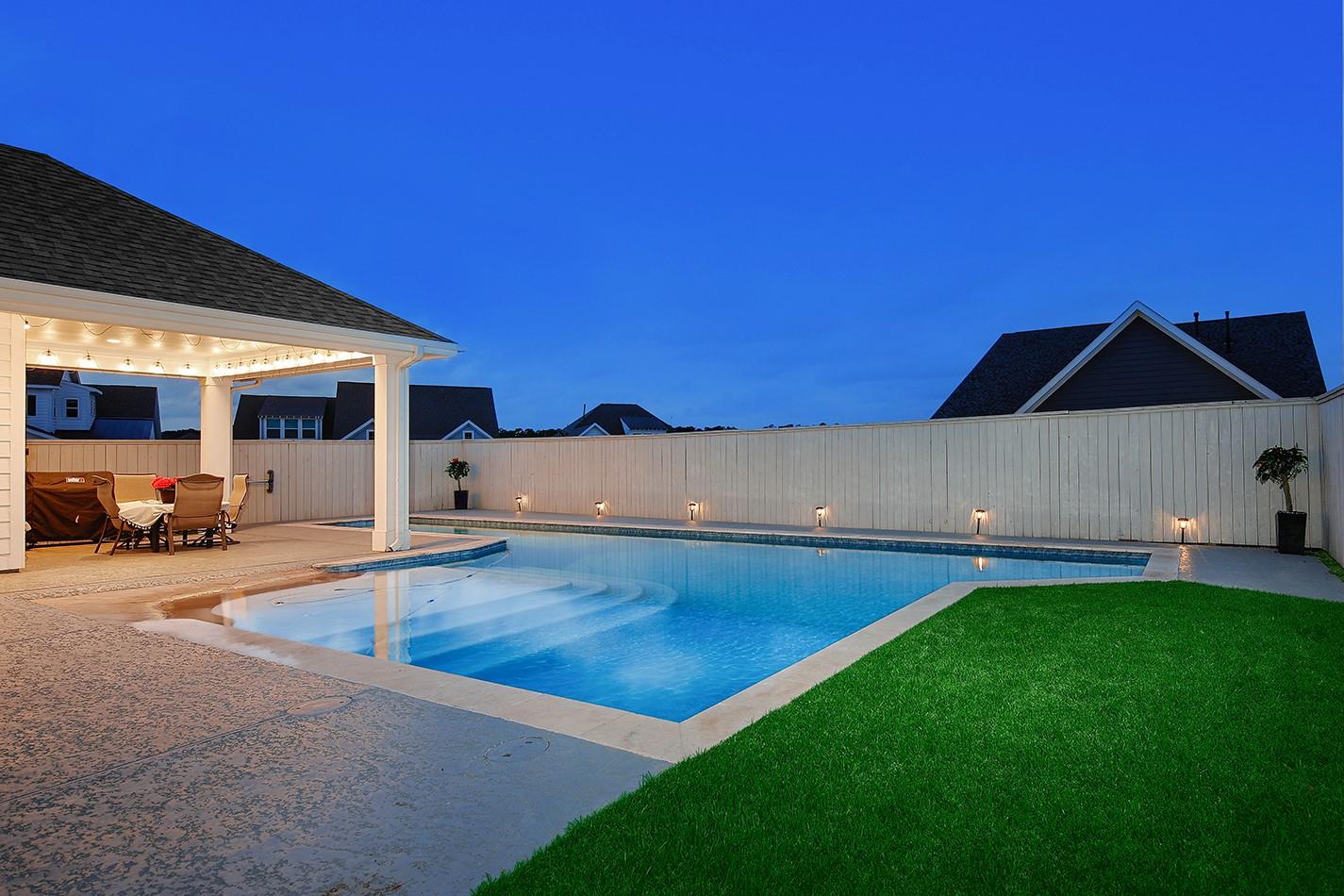 2205 Salt Grass Trail