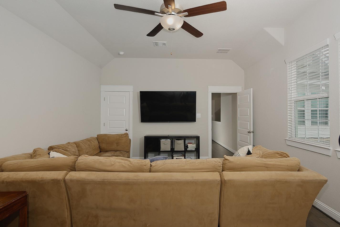 2205 Salt Grass Trail