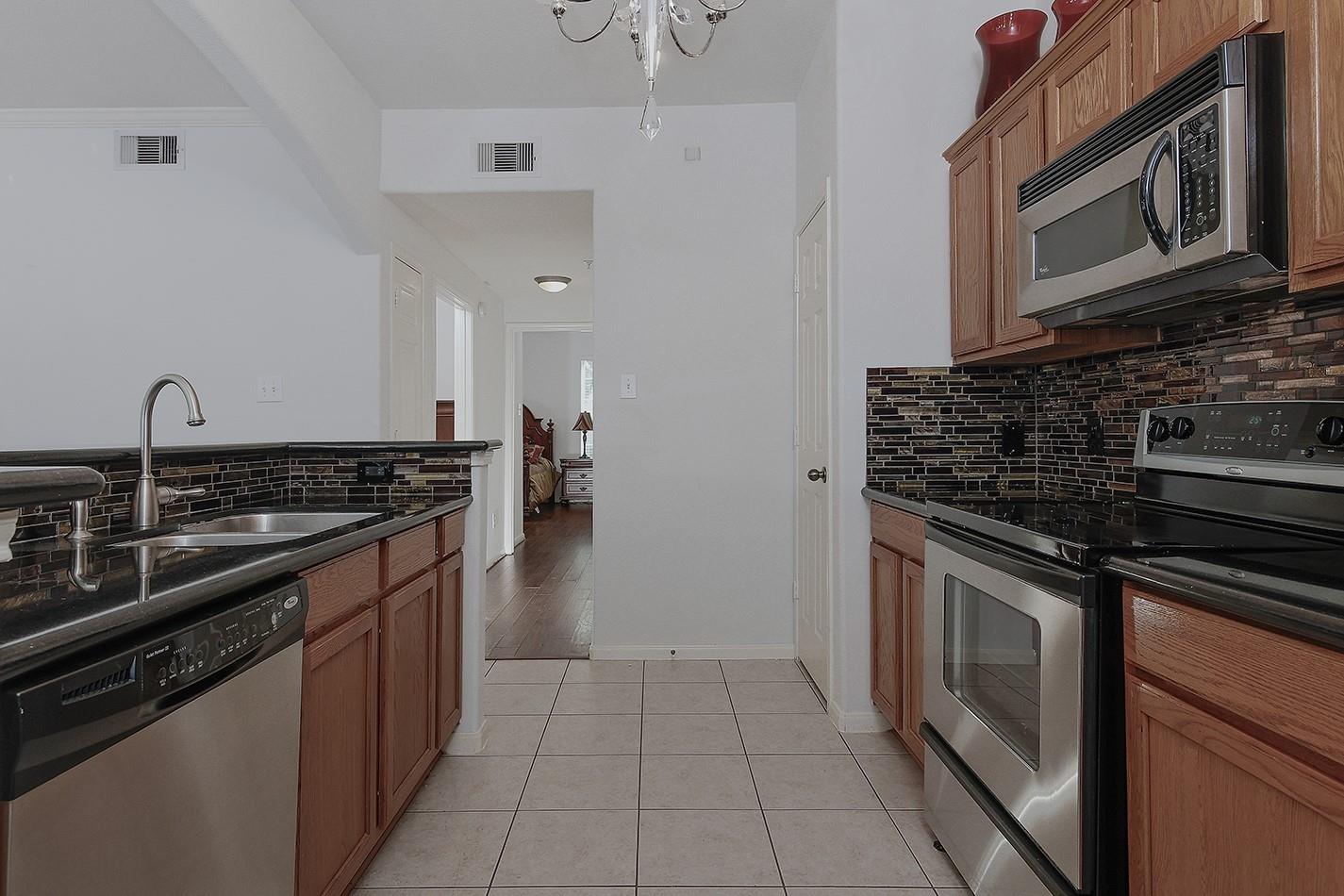 6607 Lake Woodlands Drive # 314