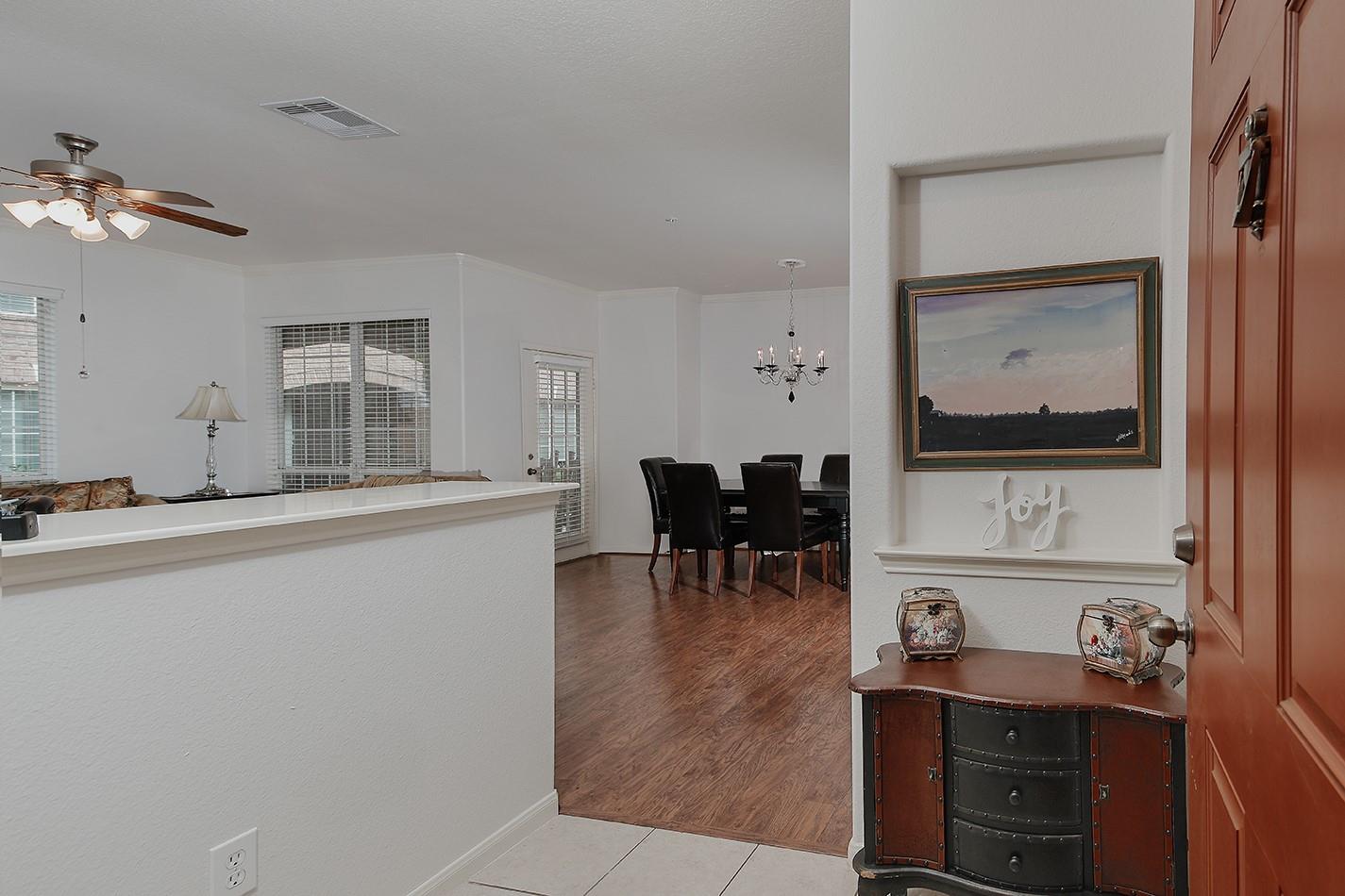 6607 Lake Woodlands Drive # 314