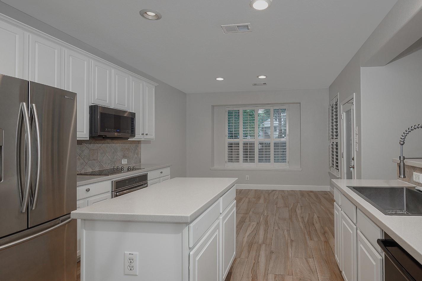 203 S Brooksedge Circle