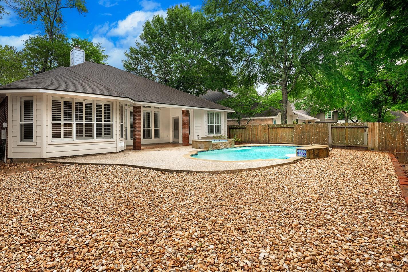 203 S Brooksedge Circle