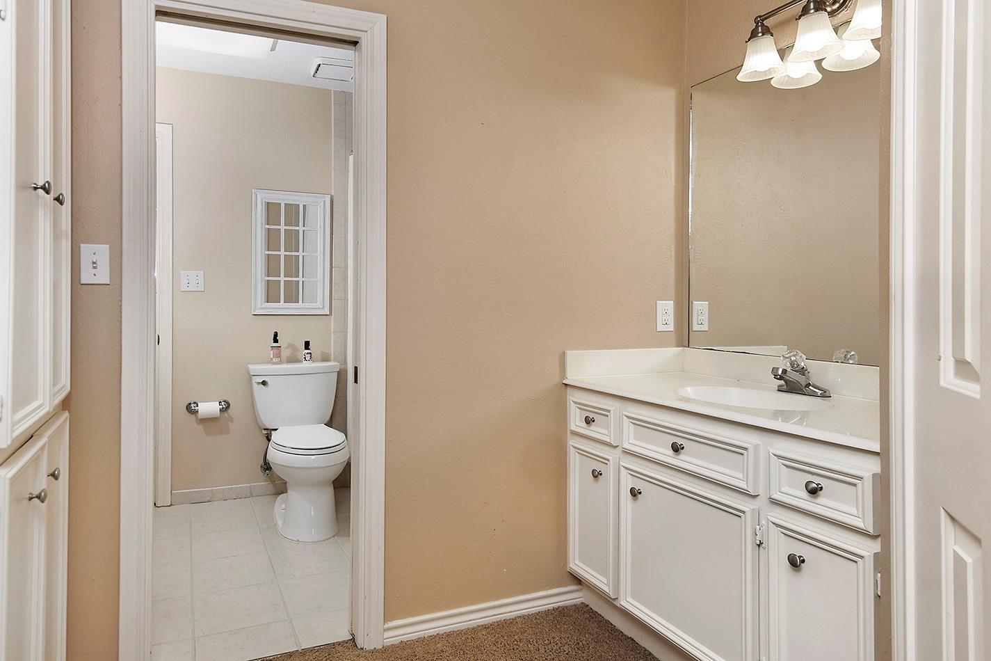 24635 W Kingscrest Circle