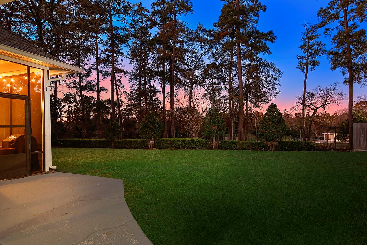 24635 W Kingscrest Circle