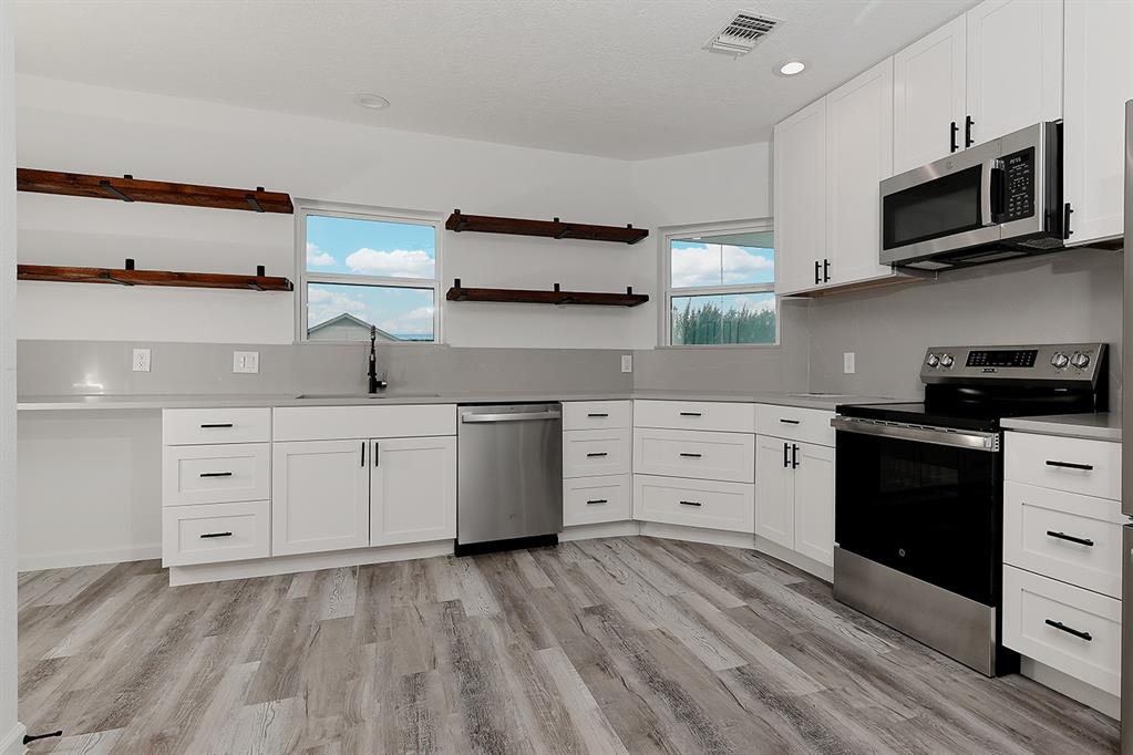 13150 Skyline Drive