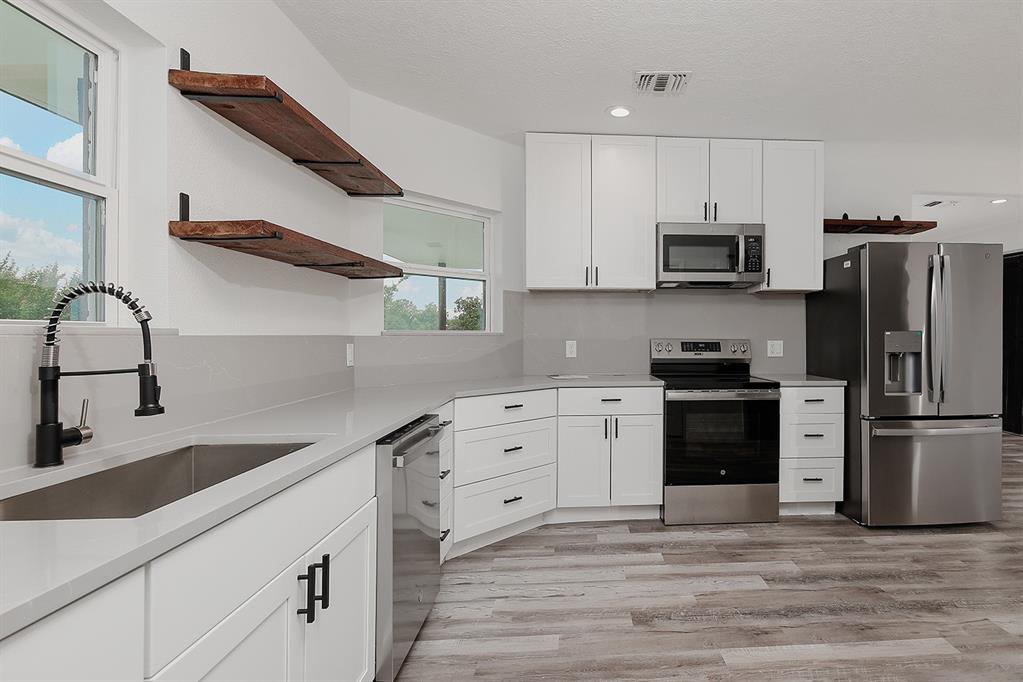 13150 Skyline Drive