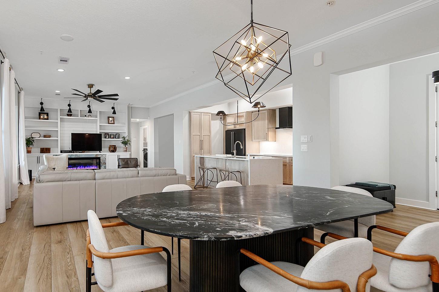 161 W Breezy Way # C Unit: 3-C