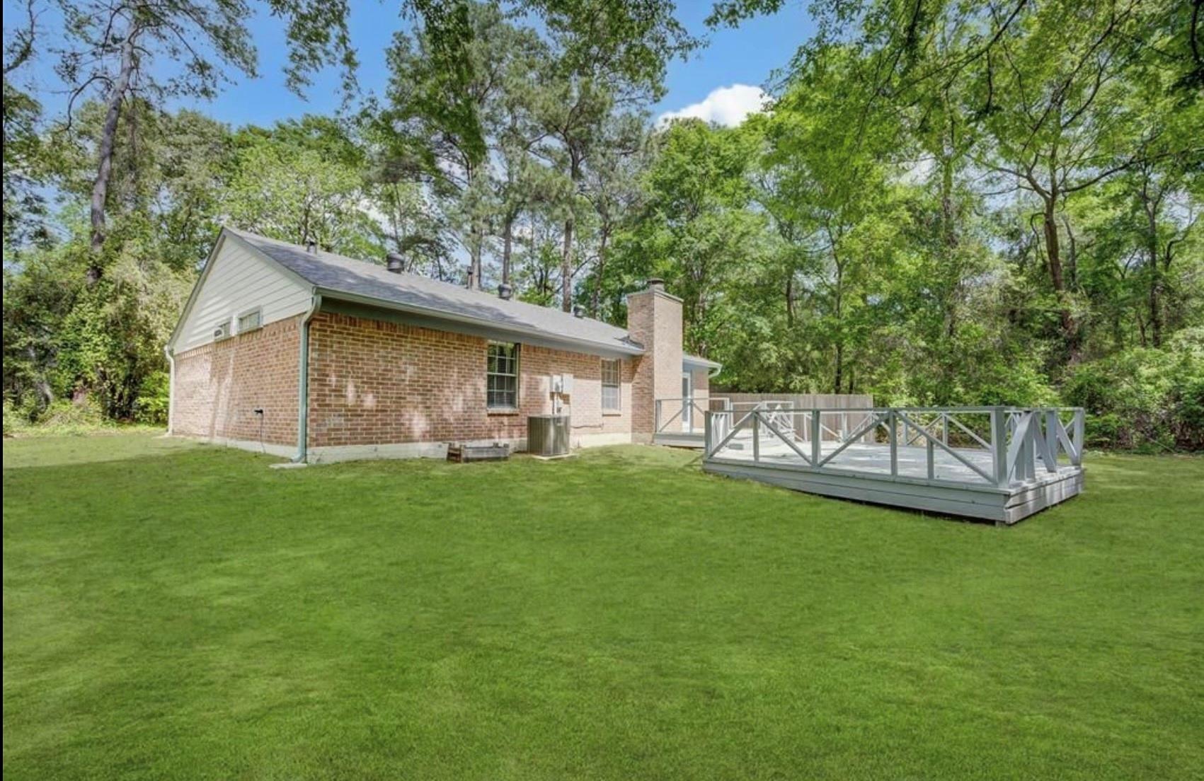34 N Circlewood Glen