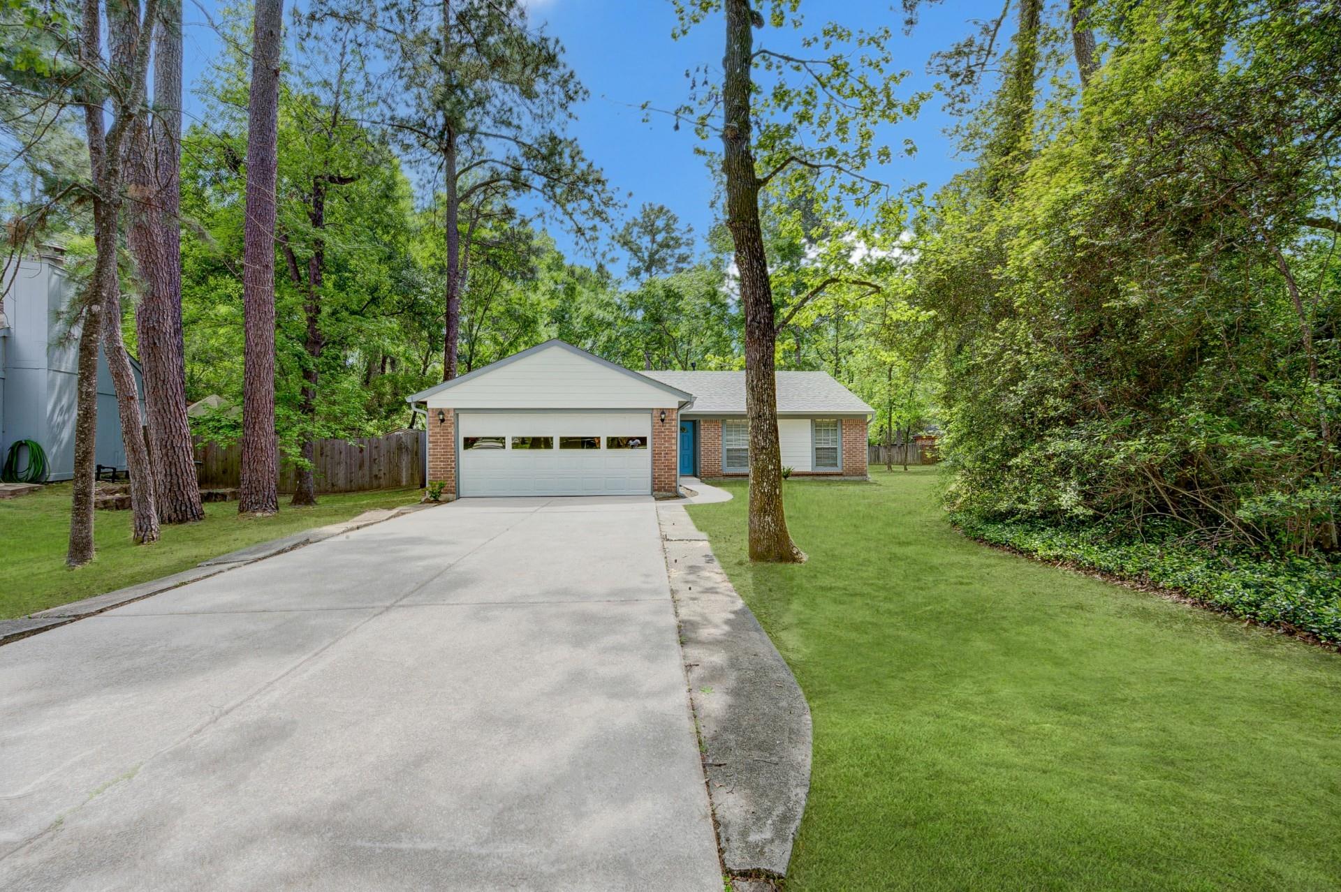 34 N Circlewood Glen