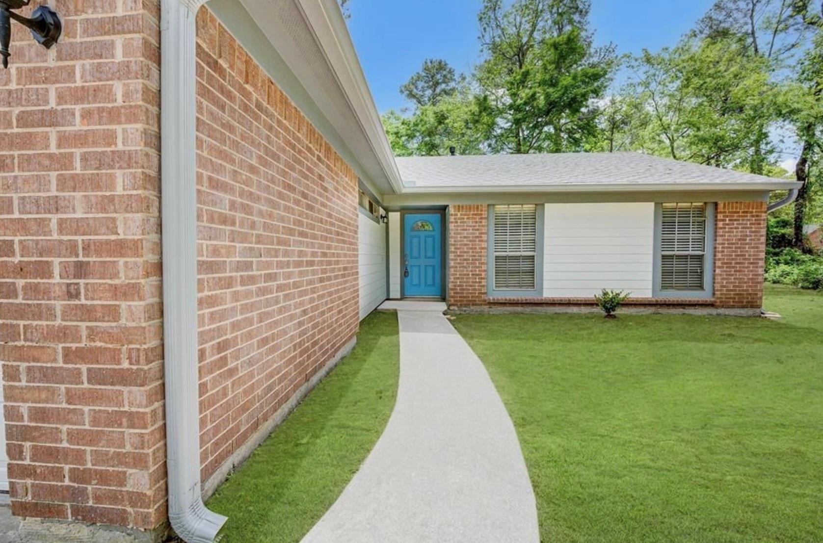34 N Circlewood Glen