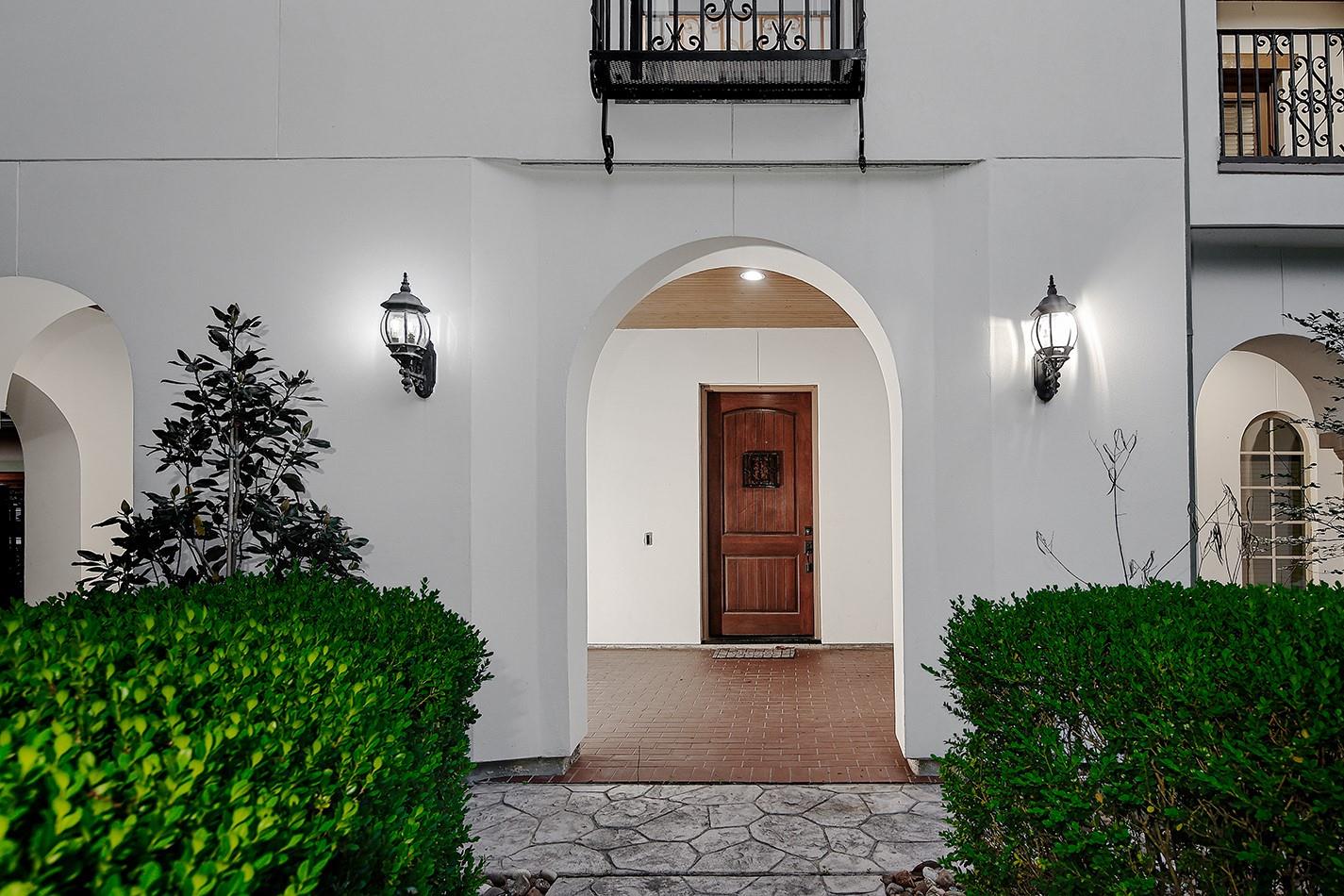 31 N Player Manor Circle
