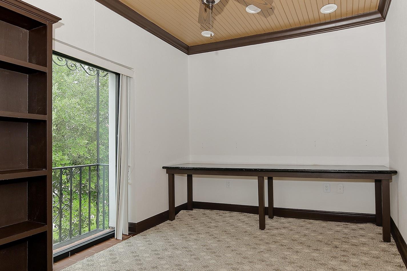 31 N Player Manor Circle