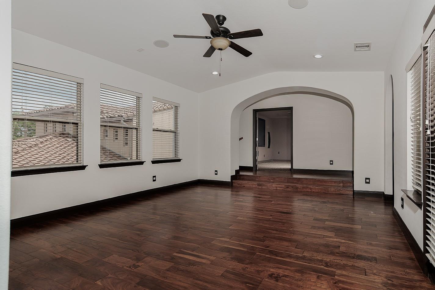 31 N Player Manor Circle