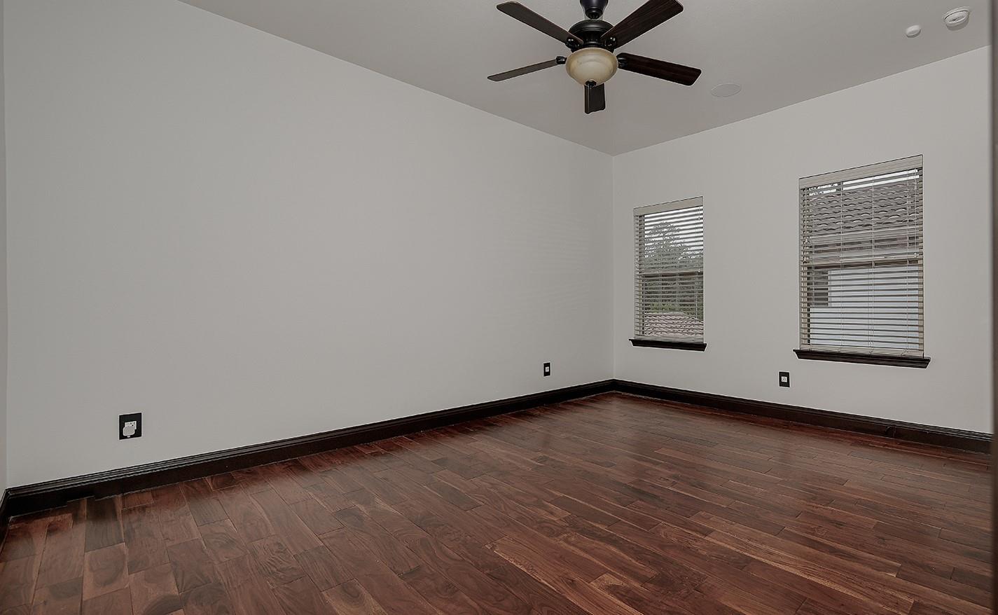 31 N Player Manor Circle
