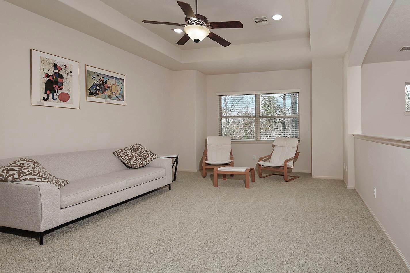 62 N Beech Springs Circle