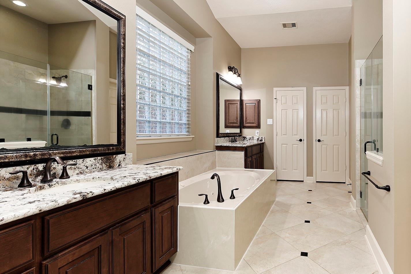 62 N Beech Springs Circle