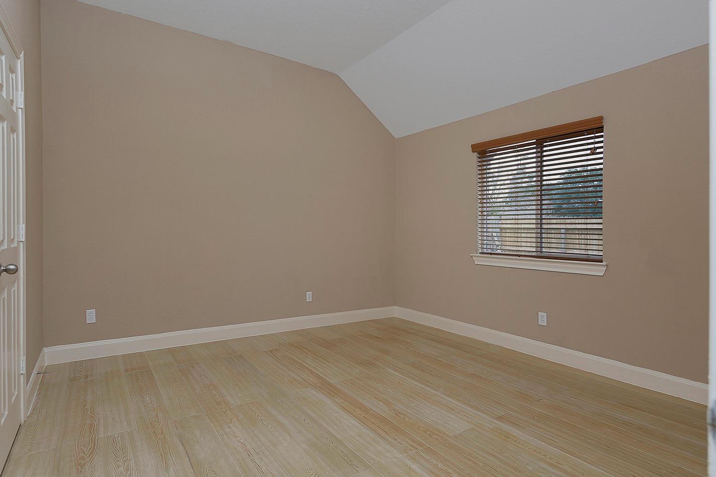 19122 Lost Mine Trail