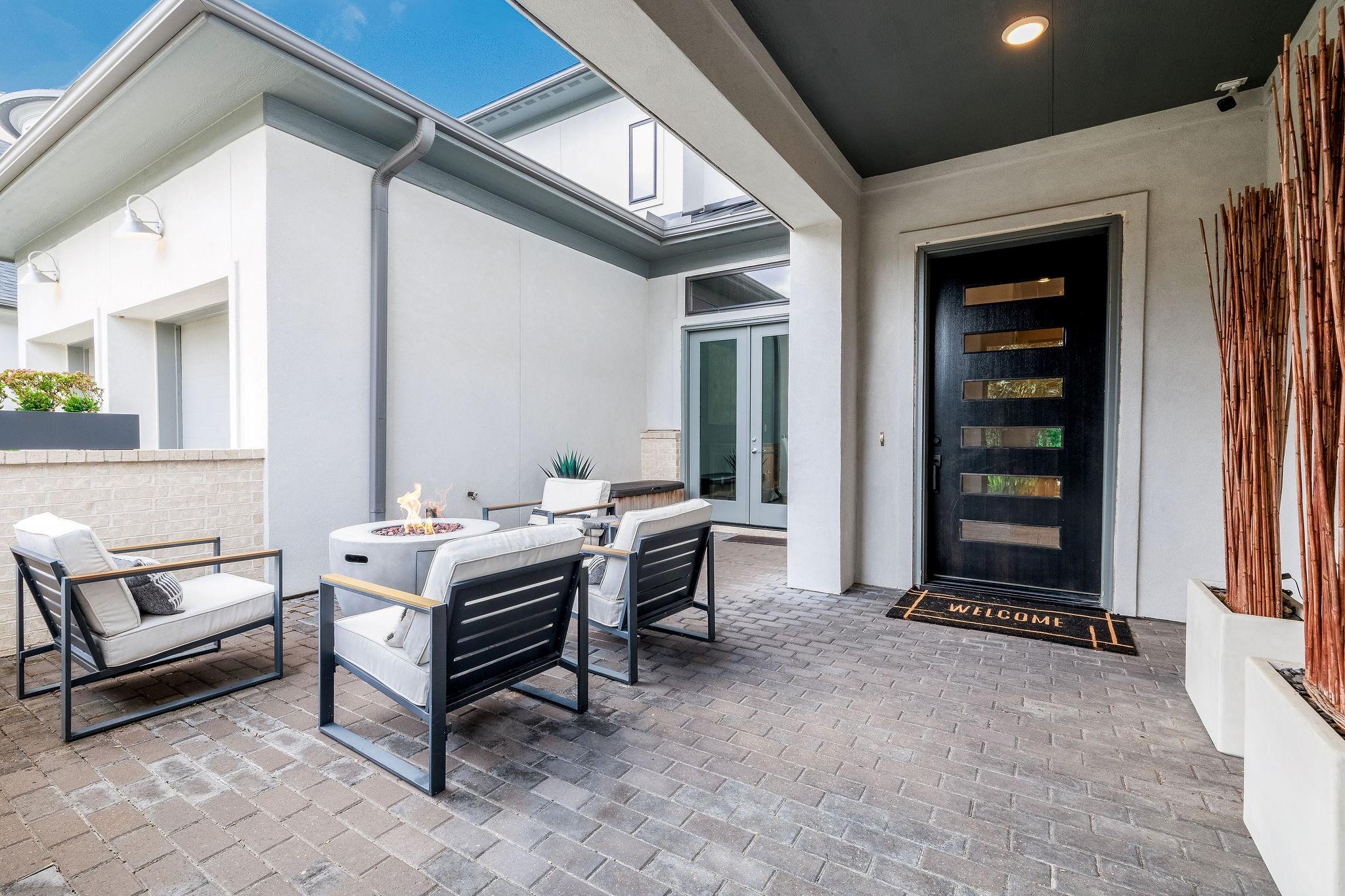 117 Westeroak Court