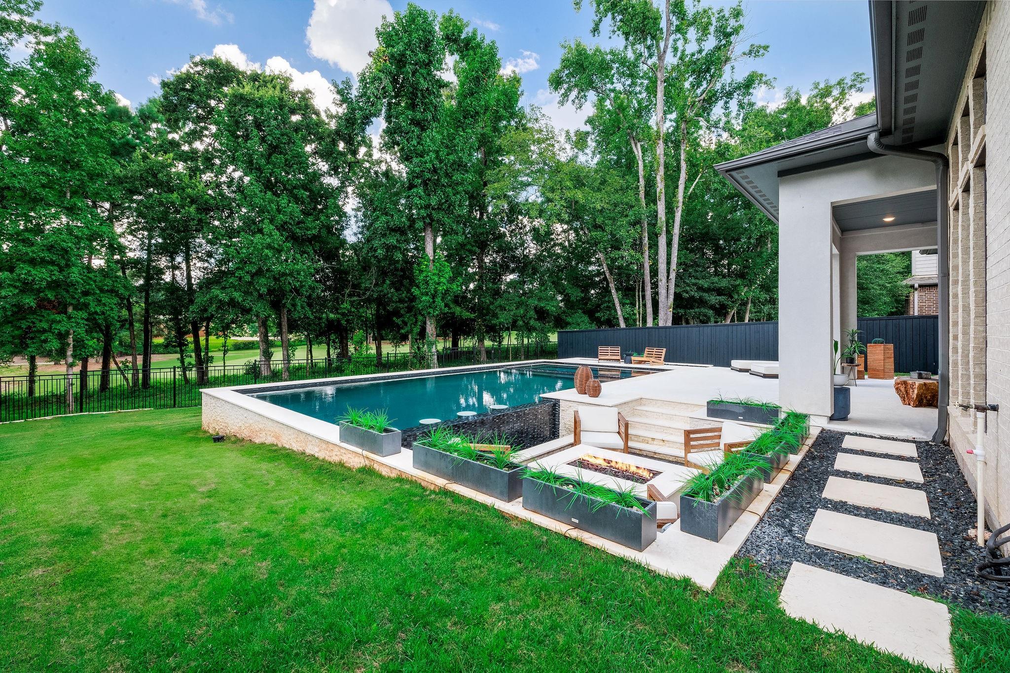 117 Westeroak Court