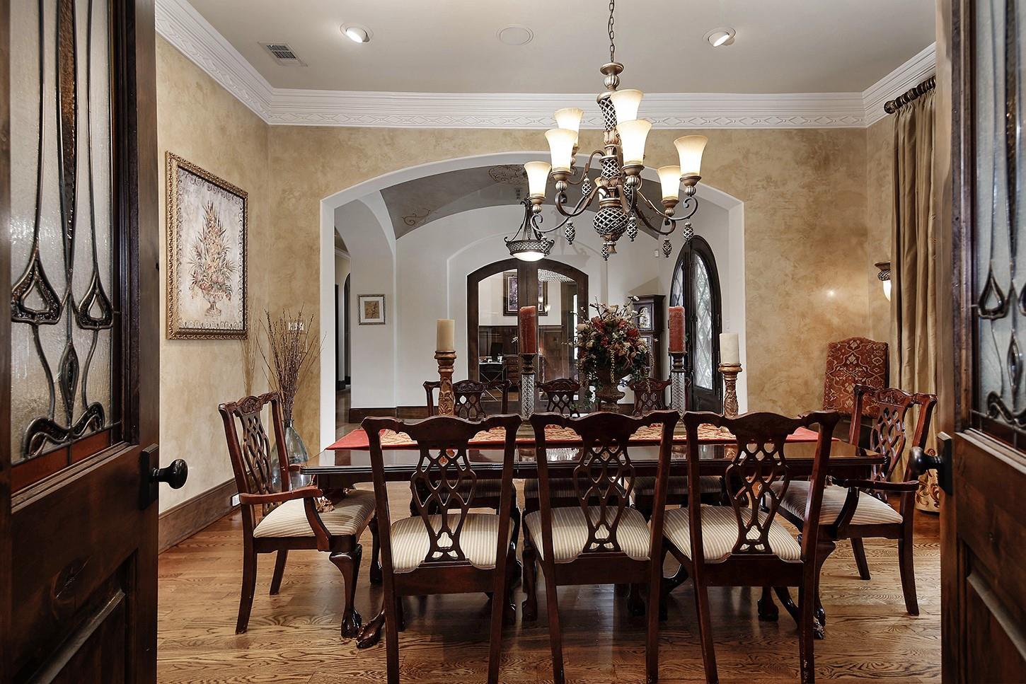 83 S Palmiera Circle
