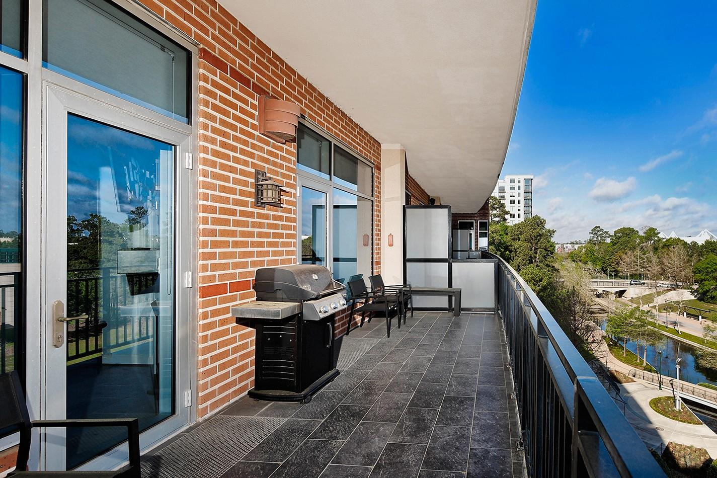 3 Waterway Court # 5C