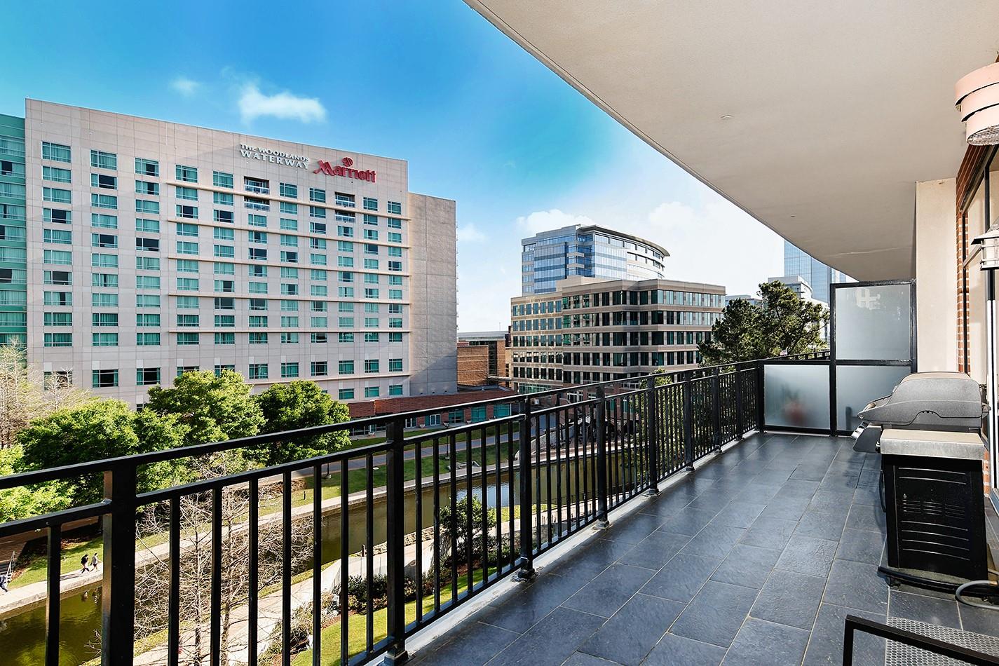 3 Waterway Court # 5C