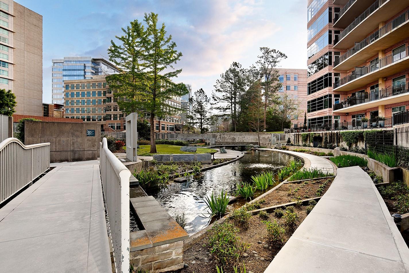 3 Waterway Court # 5C