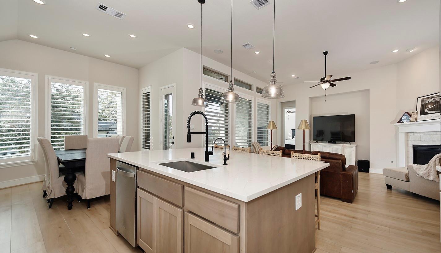 9819 Cobalt Cove