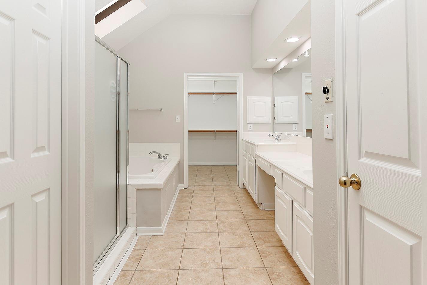 87 N Crossed Birch Place