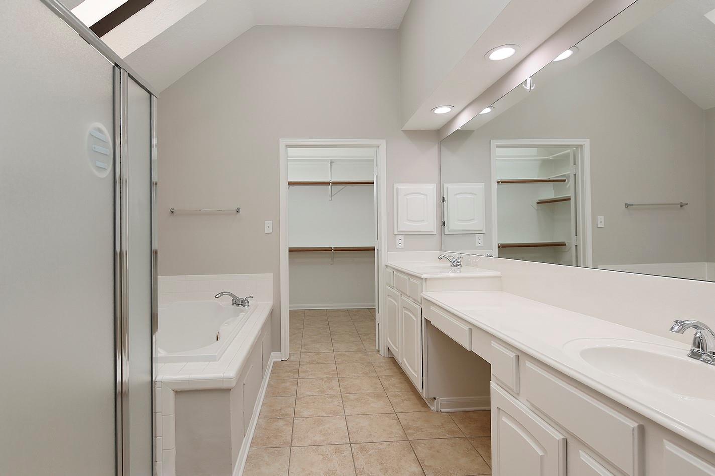 87 N Crossed Birch Place