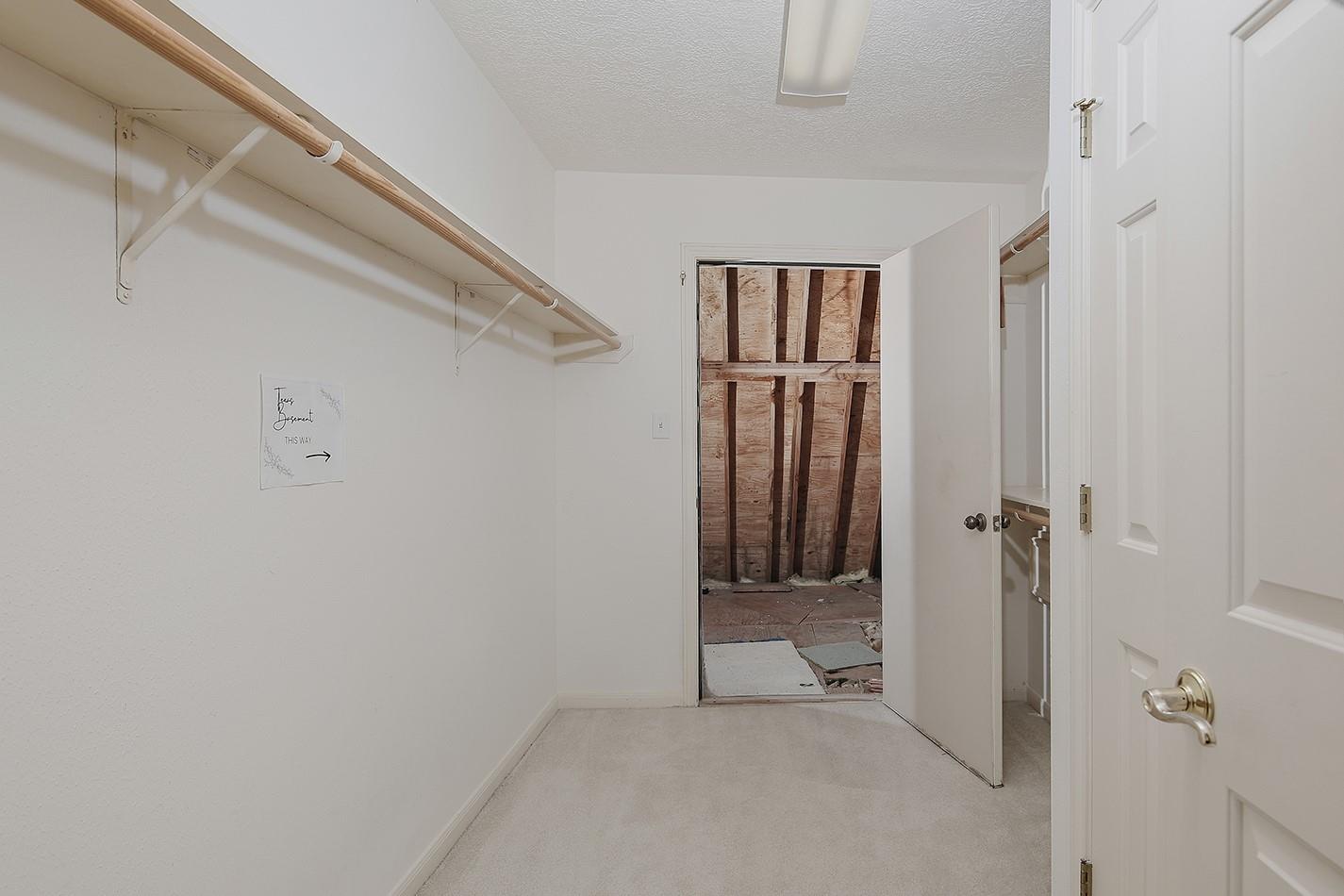 3134 Lake Island Drive